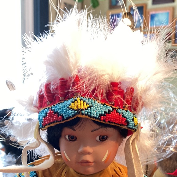 Danbury Mint Little Chief Standing Bear - Picture 5 of 9